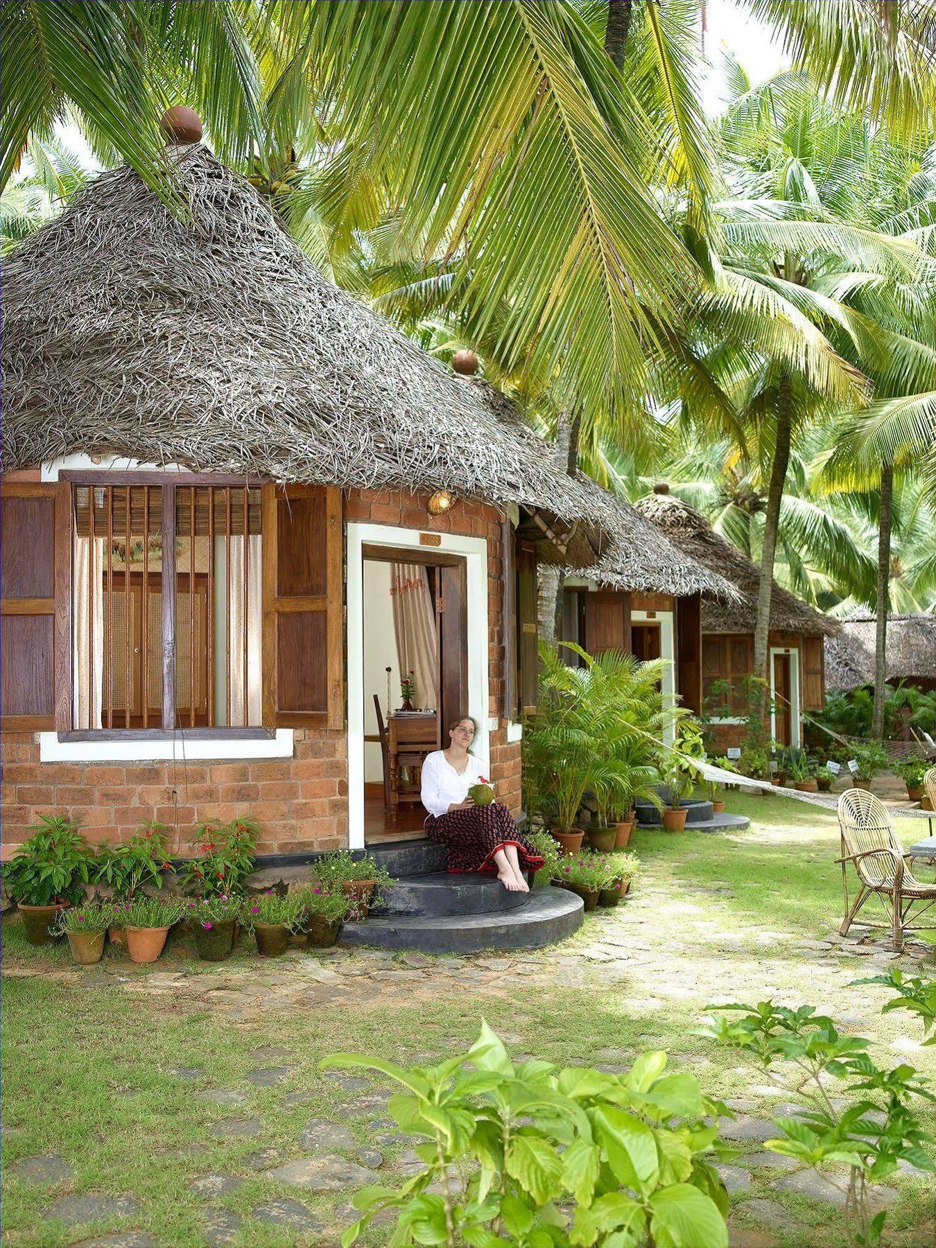Soma Manaltheeram Ayurveda Beachvillage Kovalam Dış mekan fotoğraf