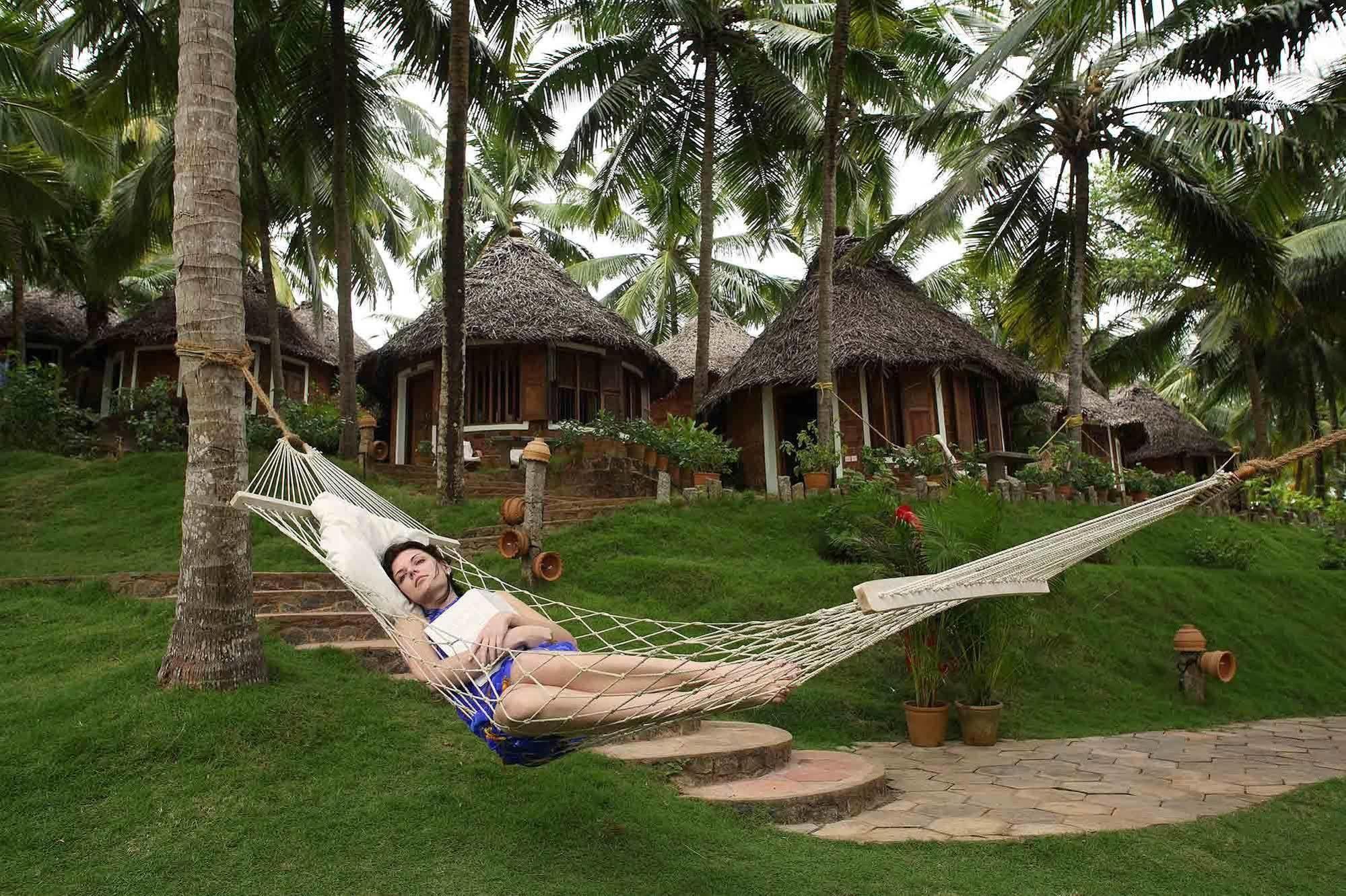 Soma Manaltheeram Ayurveda Beachvillage Kovalam Dış mekan fotoğraf